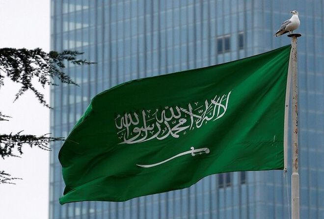 ظاهرة تغزو بيوت السعودية بشكل كبير وتصل عقوبتها إلى 500 ألف غرامة والسجن لمدة عام.. تجنبوها فوراً !