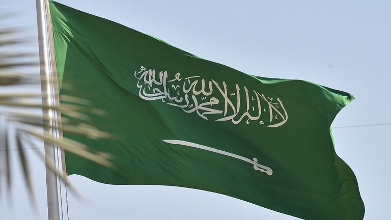 السعودية تصدر قرار ها م وصارم .بشأن صلوات وخطب المساجد في رمضان... يمنع هذا الامر نهائيا 