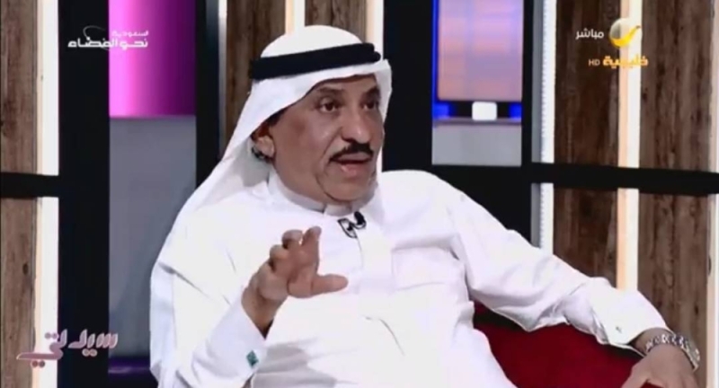 تحذيراستشاري سعودي يحذر النساء من استخدام حبوب منع الحمل في هذا السن.. ويكشف عن خطورتها!