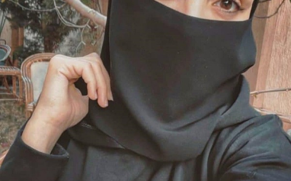 شاهد.. فتاة سعودية تبكي قهرا وتحدث ضجة واسعة بعد فشلها بهذا الامر (فيديو مؤلم)