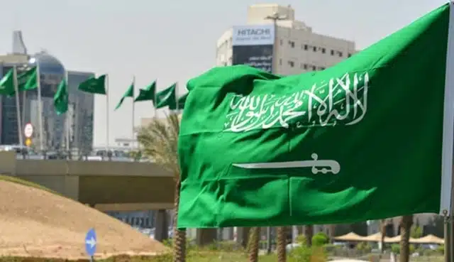 السعودية تقرر منع دخول أبناء هذه الدولة إلى المملكة وترحيل جميع المتواجدين منهم في هذا التاريخ!